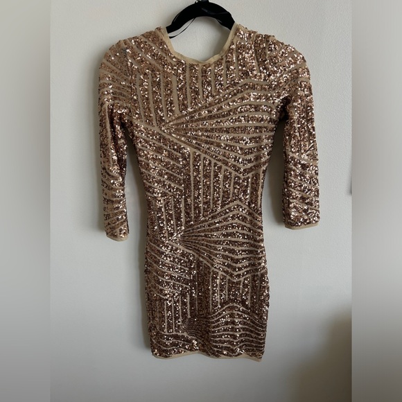 Forever 21 Sequin Rose Gold Stretchy Dress - Picture 2 of 8